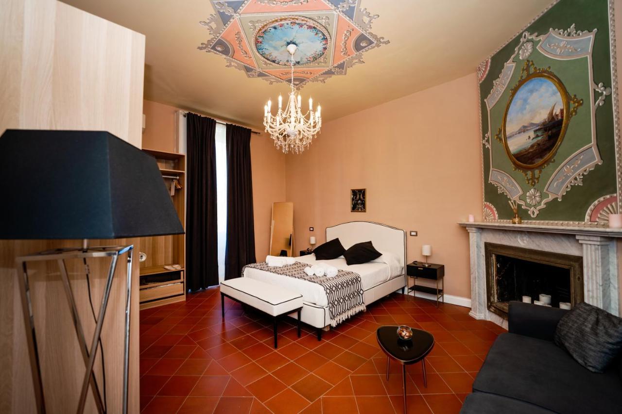 Bed and Breakfast Antica Dimora Deluxe Nápoles Exterior foto