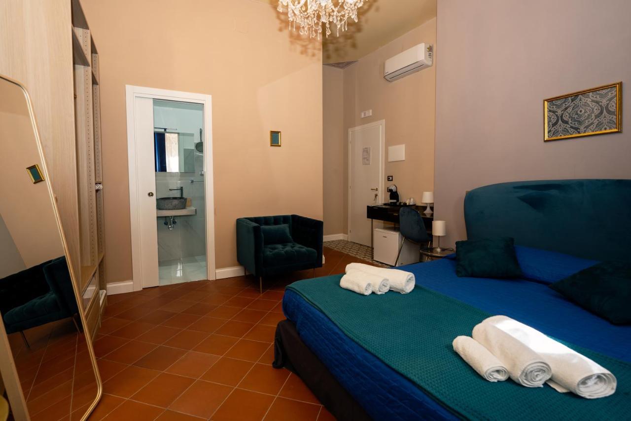 Bed and Breakfast Antica Dimora Deluxe Nápoles Exterior foto