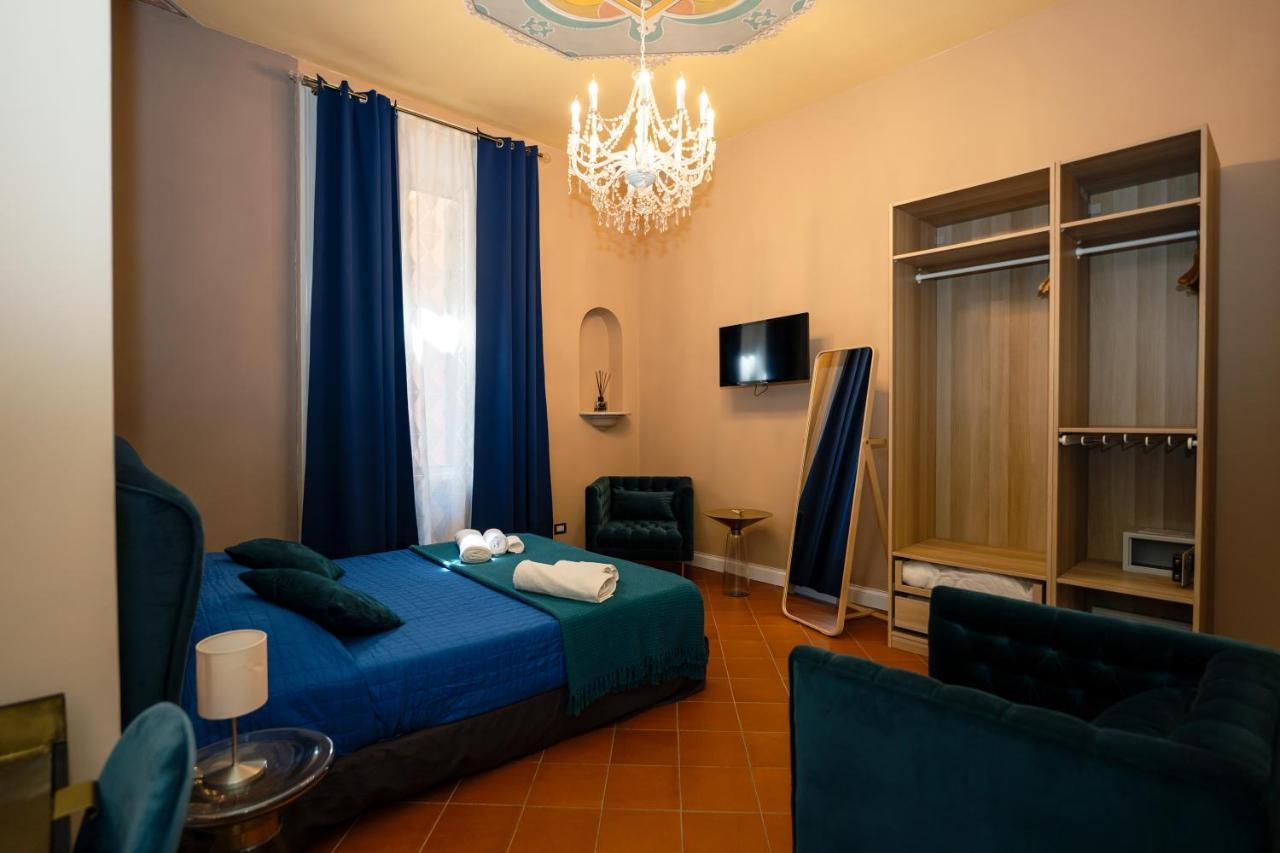 Bed and Breakfast Antica Dimora Deluxe Nápoles Exterior foto