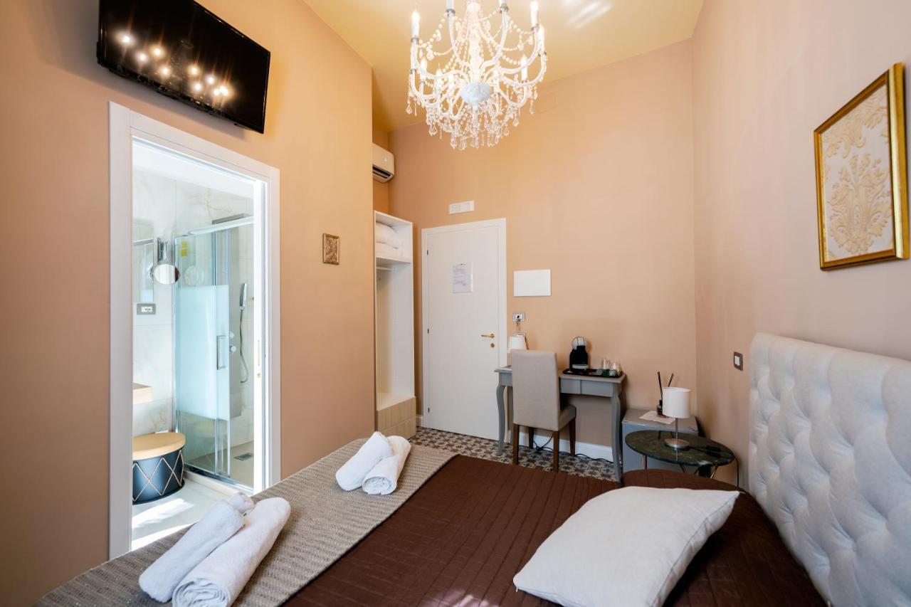 Bed and Breakfast Antica Dimora Deluxe Nápoles Exterior foto